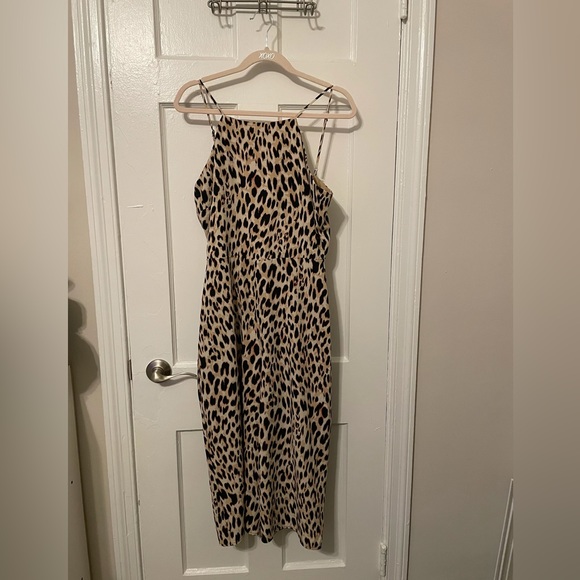 Material Girl Pants & Jumpsuits Material Girl Leopard Print Cropped